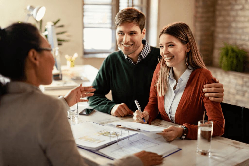 Mortgage advisers vs mortgage brokers comparison